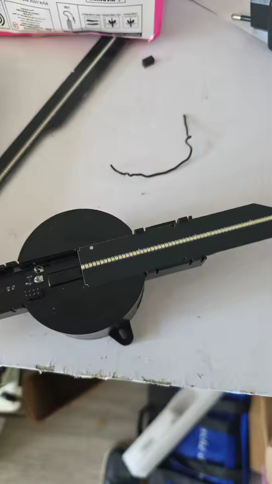 NoWiresGeorge_ review photo